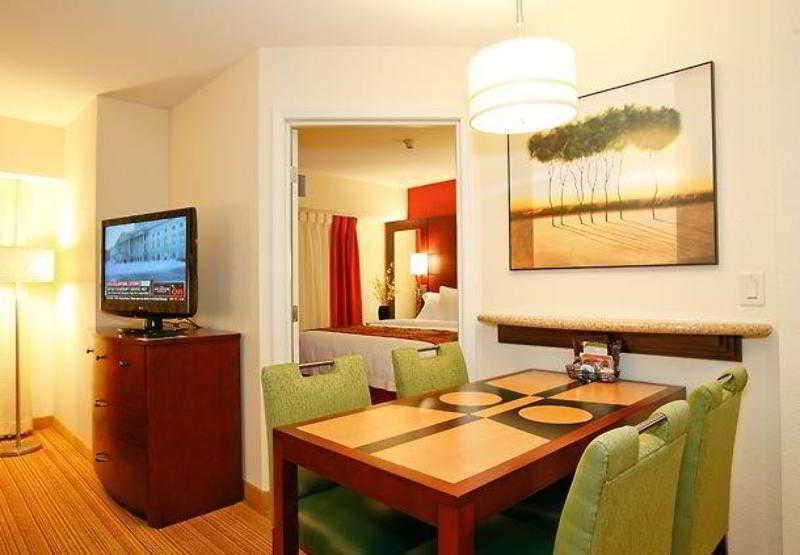 Residence Inn Phoenix Nw/Сюрпрайз Номер фото